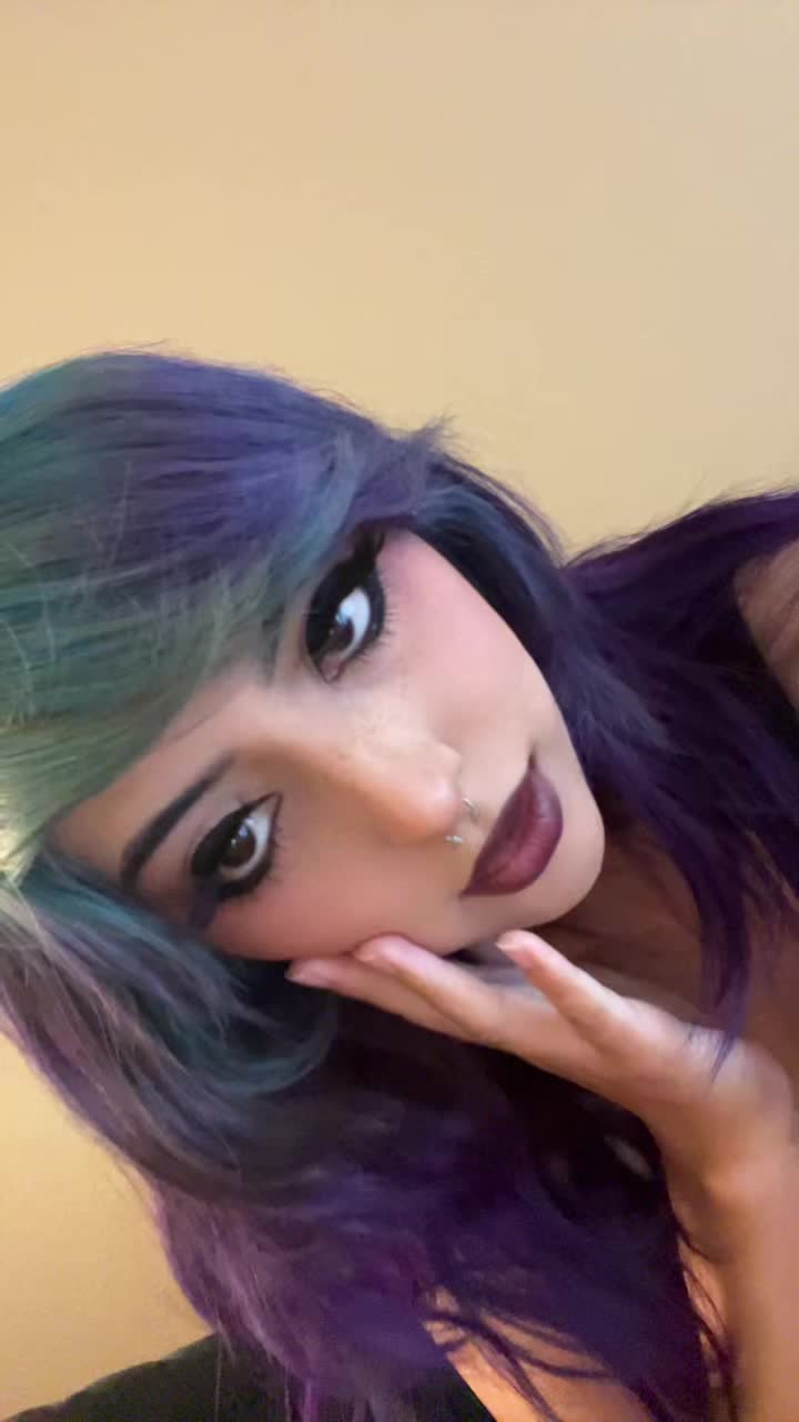 @Sam >.<