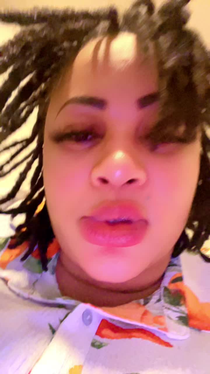 @1stladyone