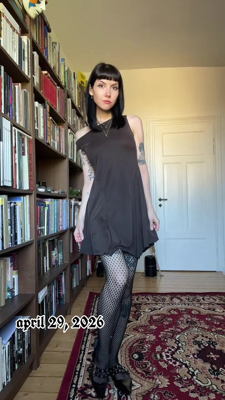 @𝕽𝖆𝖈𝖍𝖊𝖑🖤☕️🐰