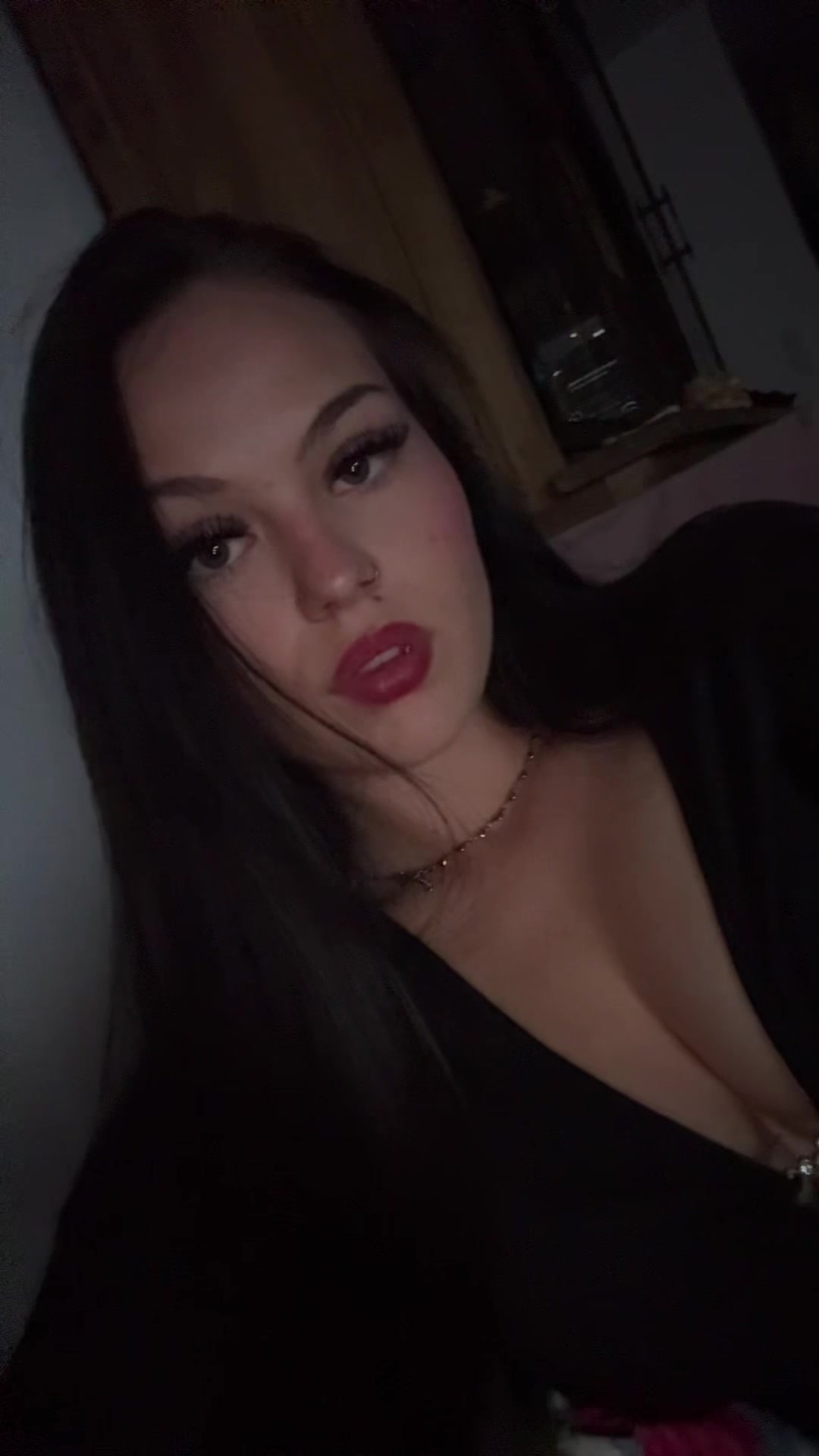 @celine.chlls