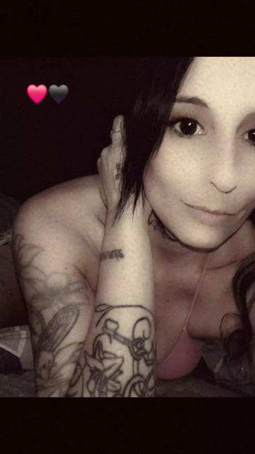@Crazystace❤️🖤Official