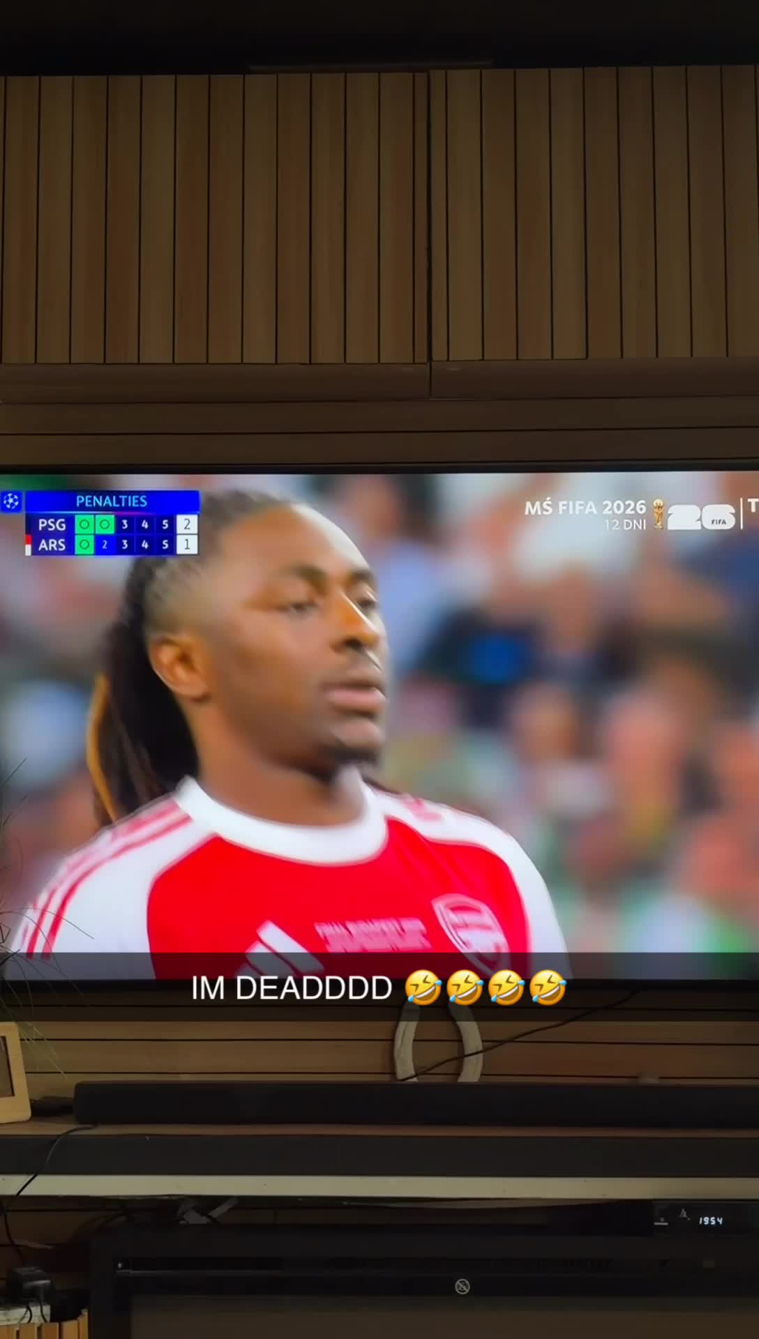 @👺’