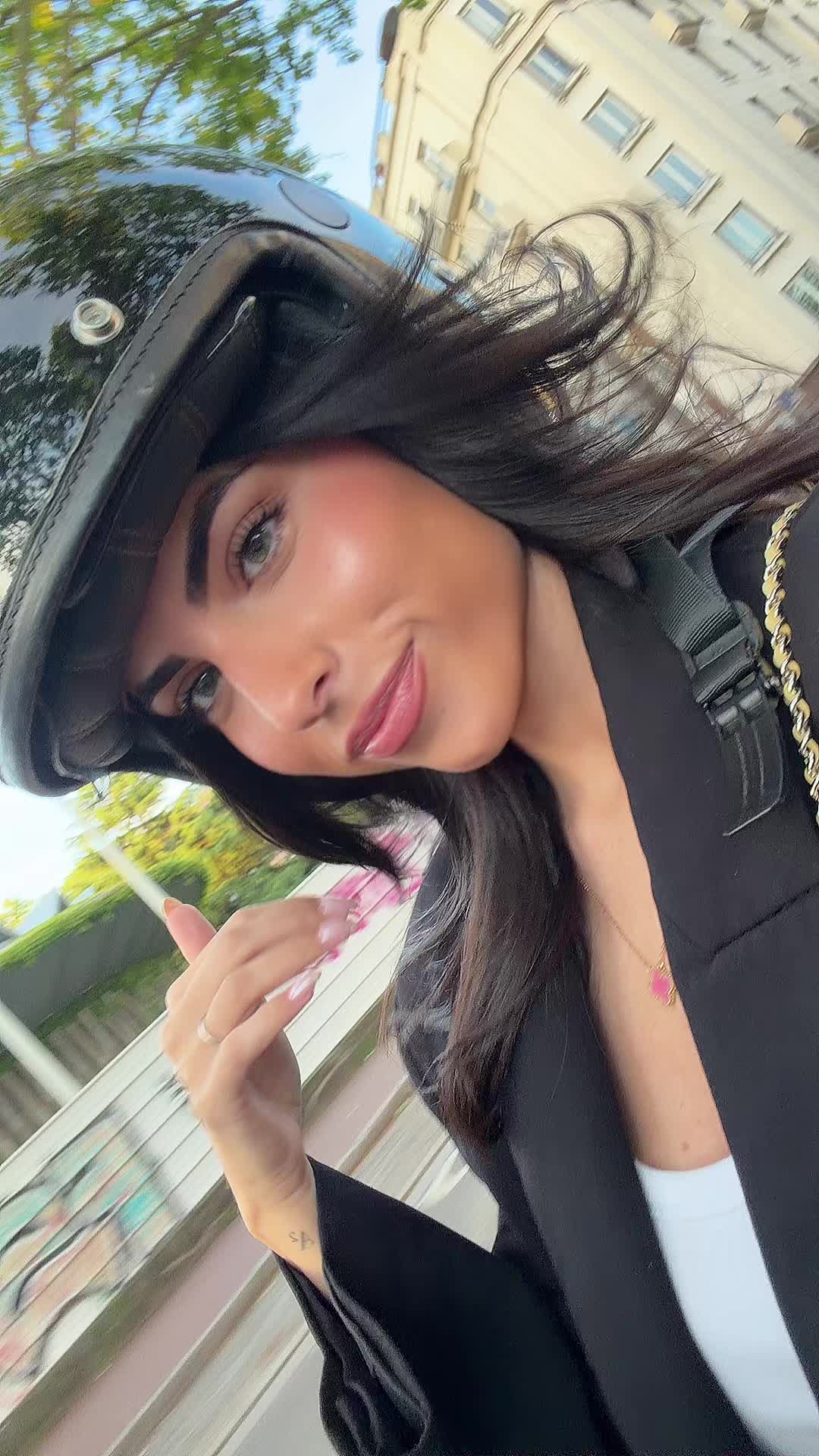 @Alexcia.c