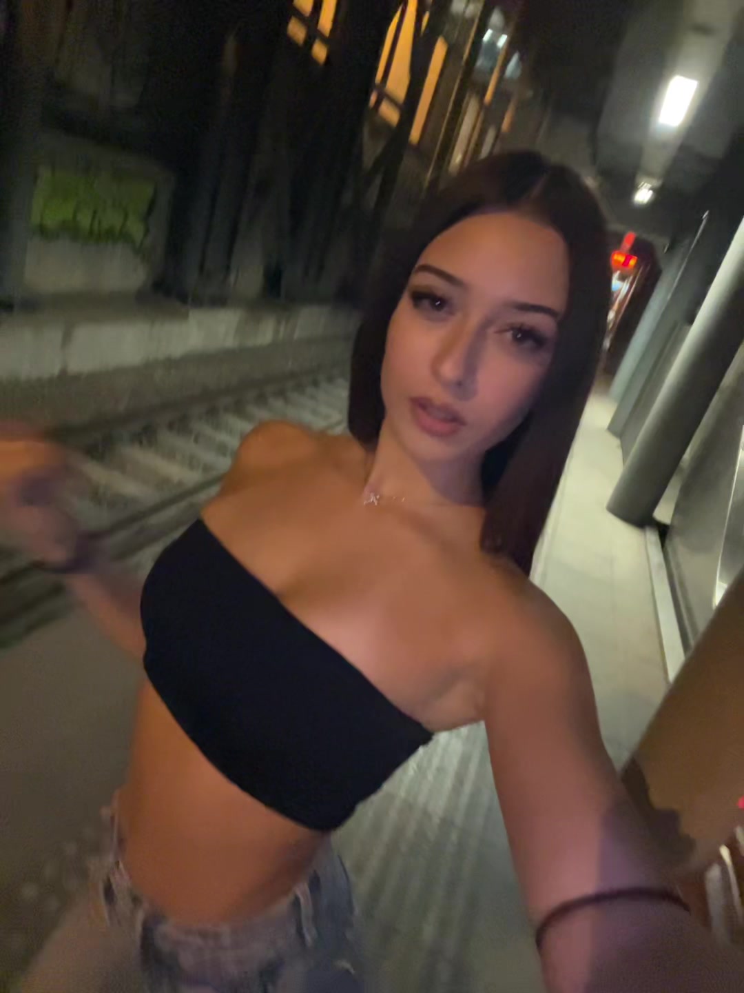 @💸
