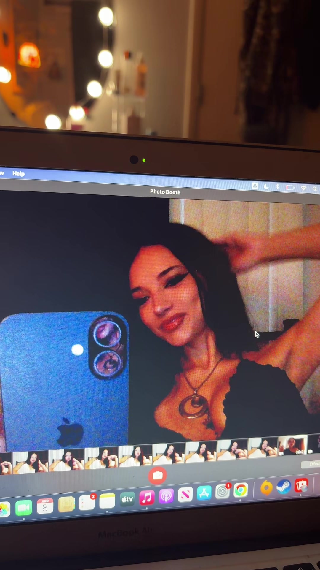 @parisjade11