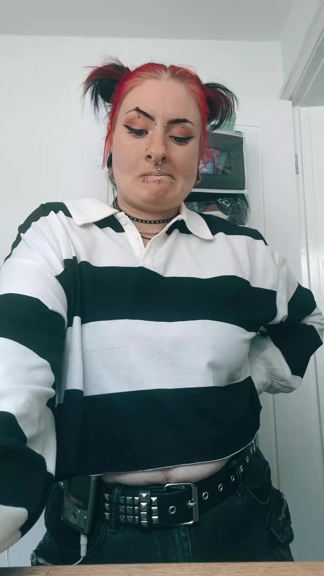 @ErinJayne