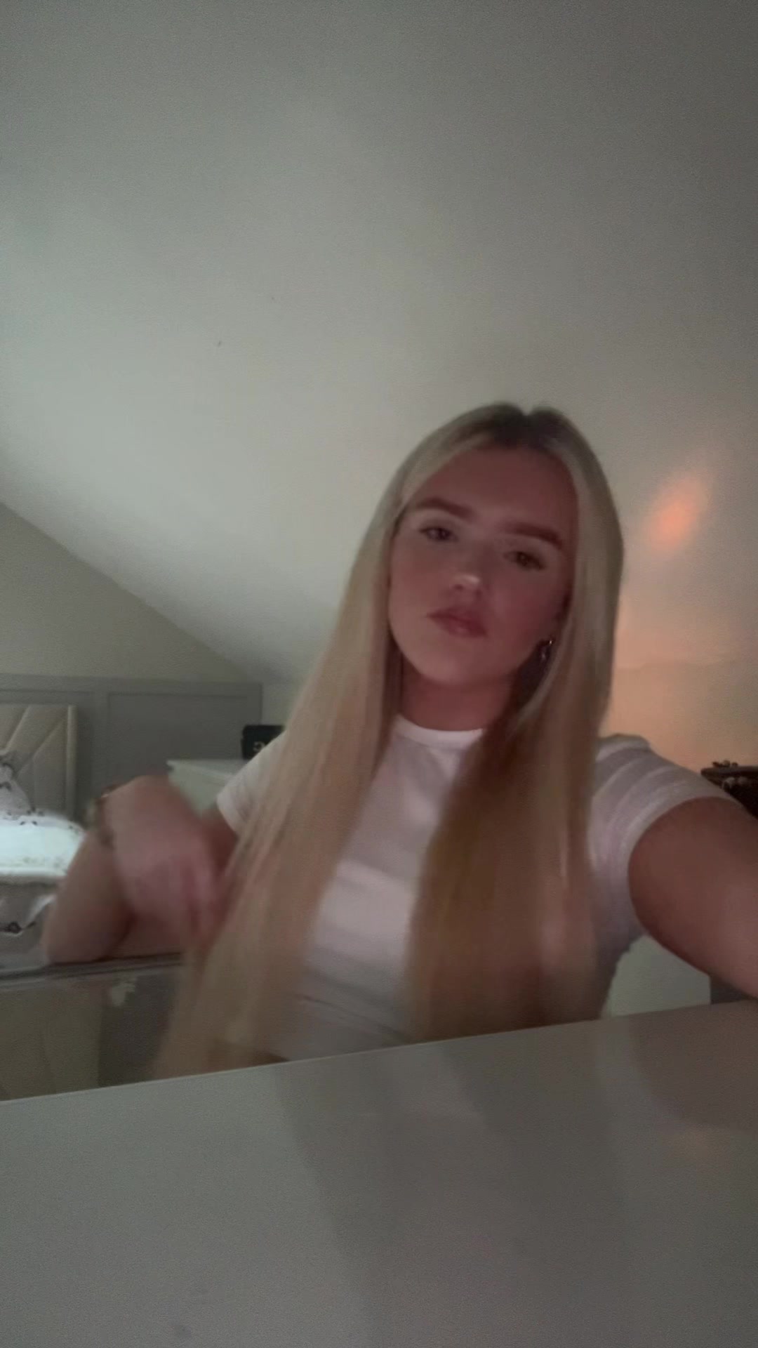 @𝐌 𝐉𝐇𝐚𝐫𝐭𝐥𝐞𝐲