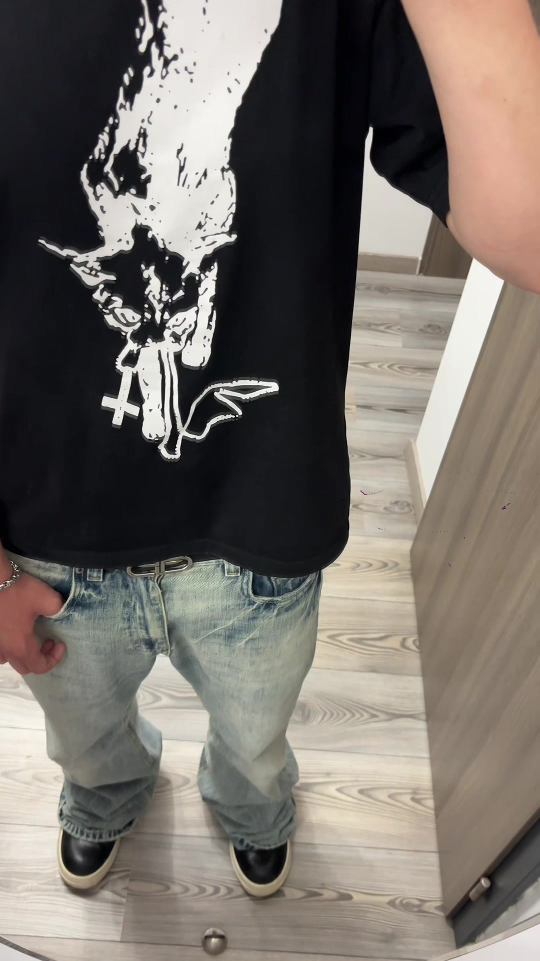 @hobbsfinds