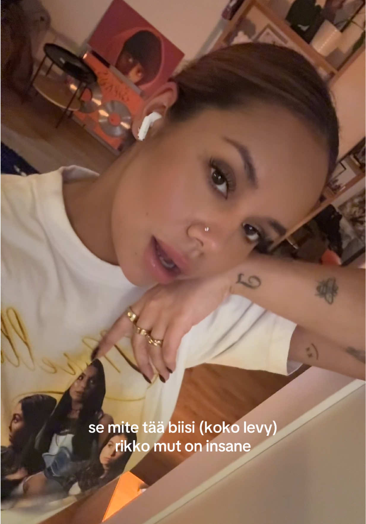 @sarahalexvndra 🧚🏽♂️
