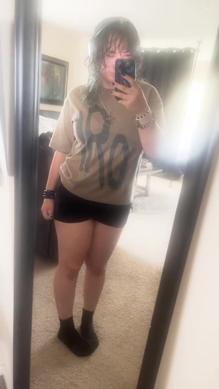 @Jem_b1tch