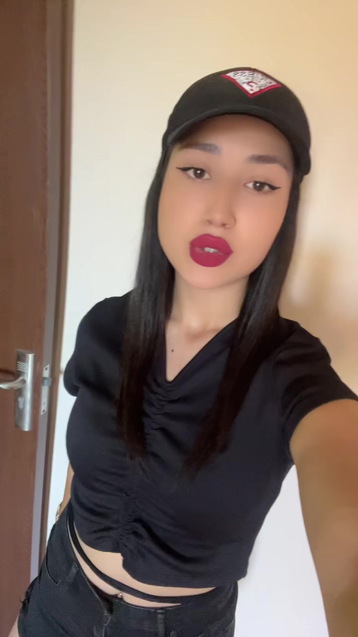@Vilikamburova