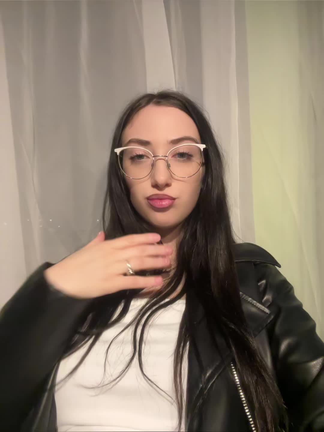 @ur mom?