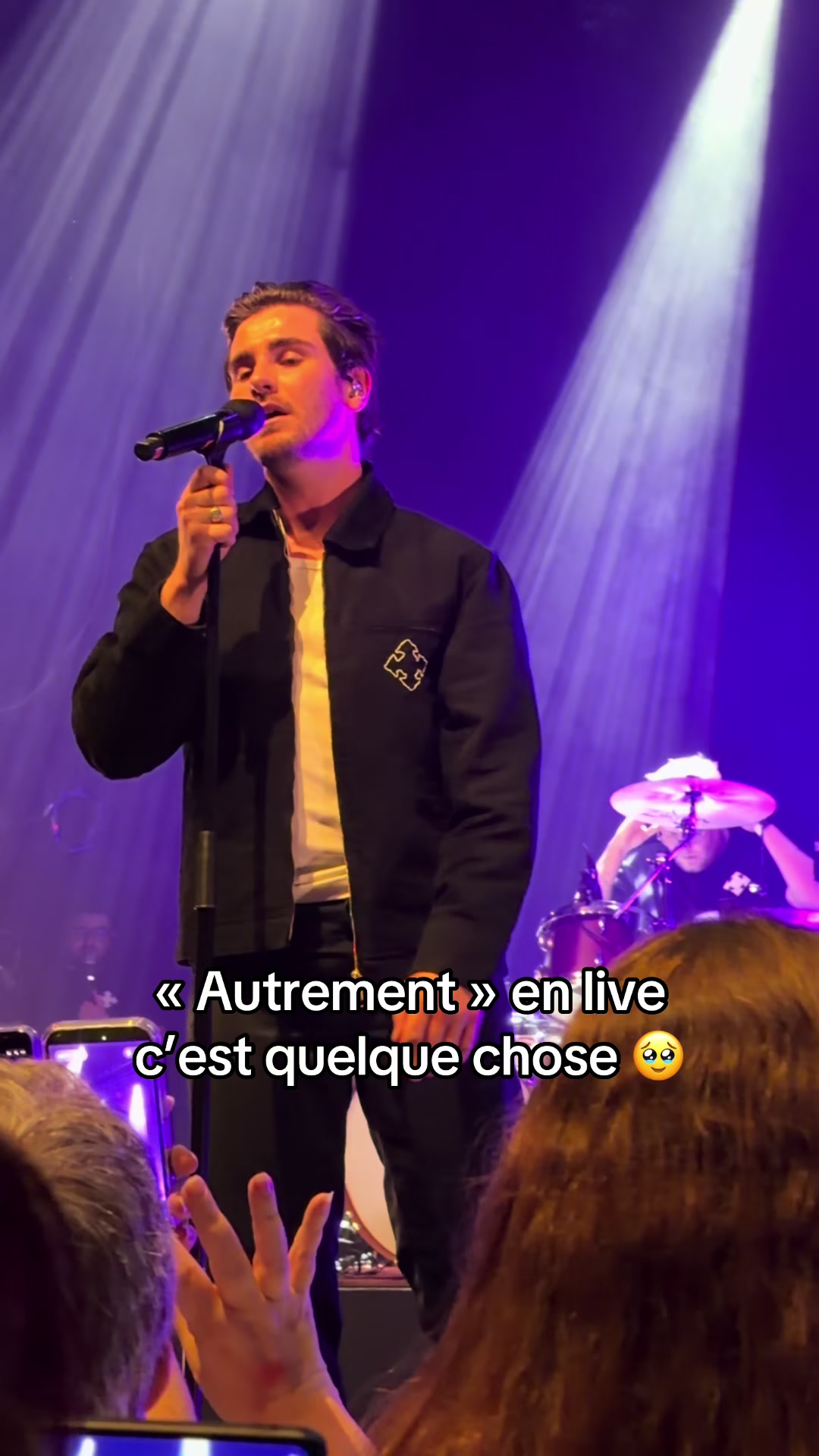@Julie 🪩