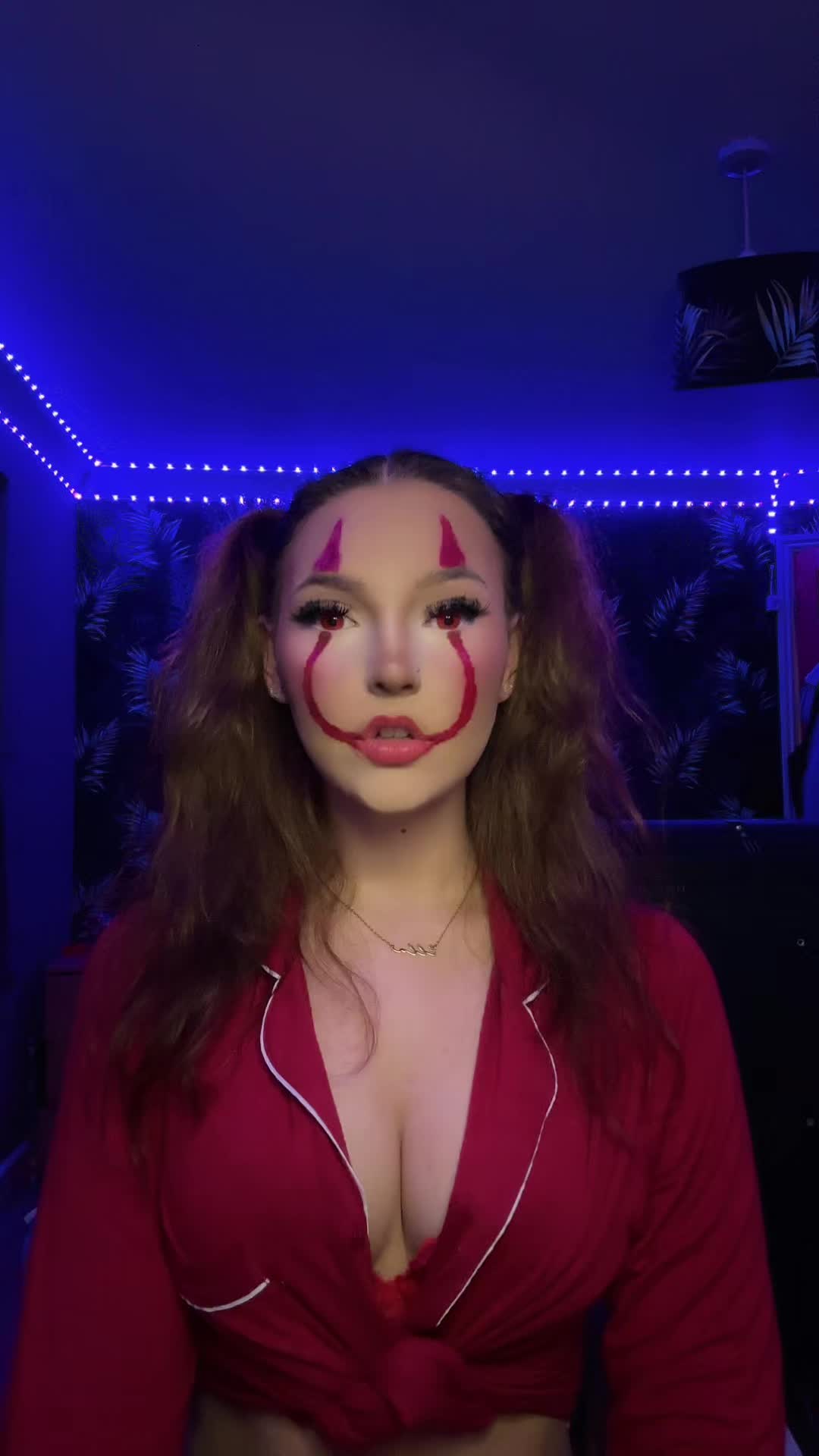 @Ella🍎
