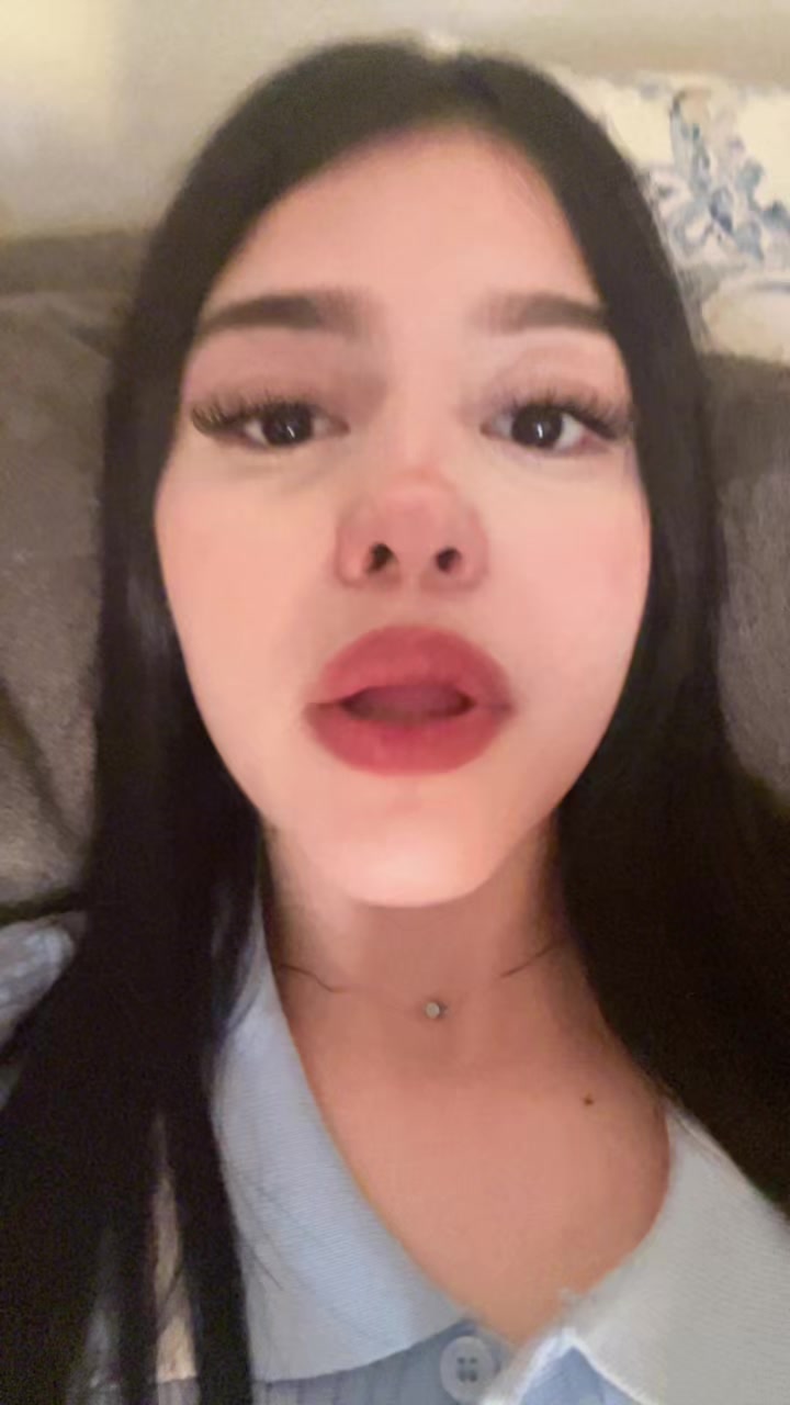 @nicole