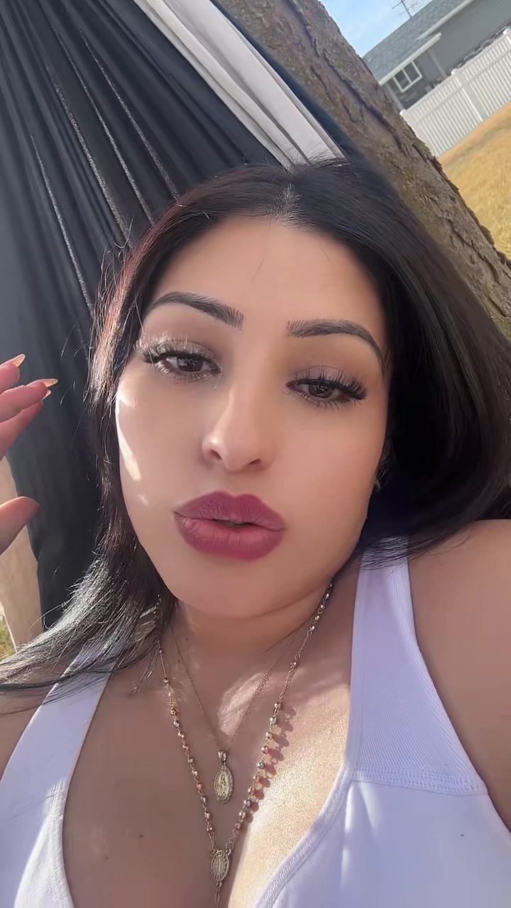 @𝓡𝓸𝓼𝓲𝓮 𝓜𝓲𝔁𝔁 ❤️