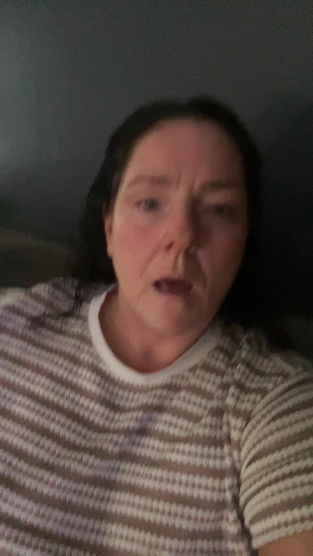 @xxx Lisa proud mother of 7 xx