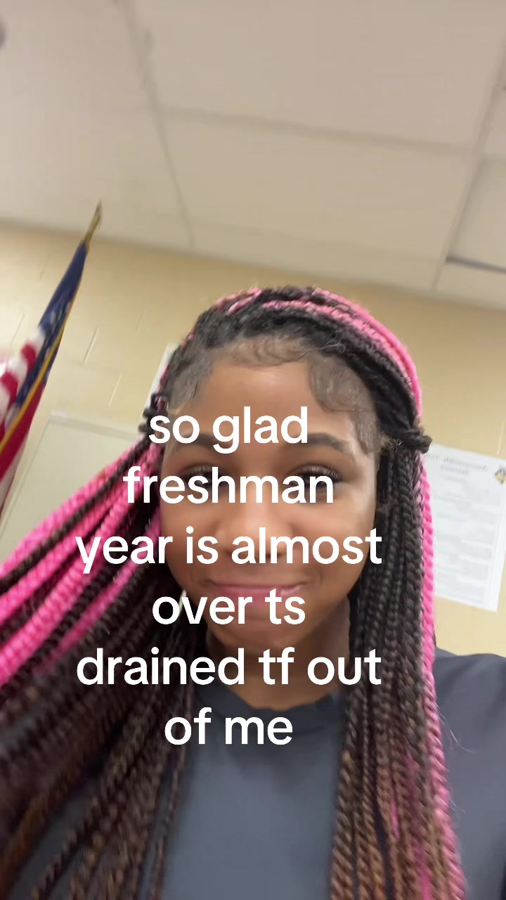 @🖤👱🏽♀️🎀📓