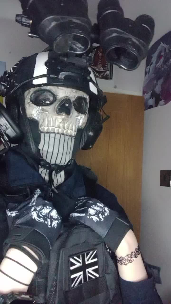 @Raven Cosplay
