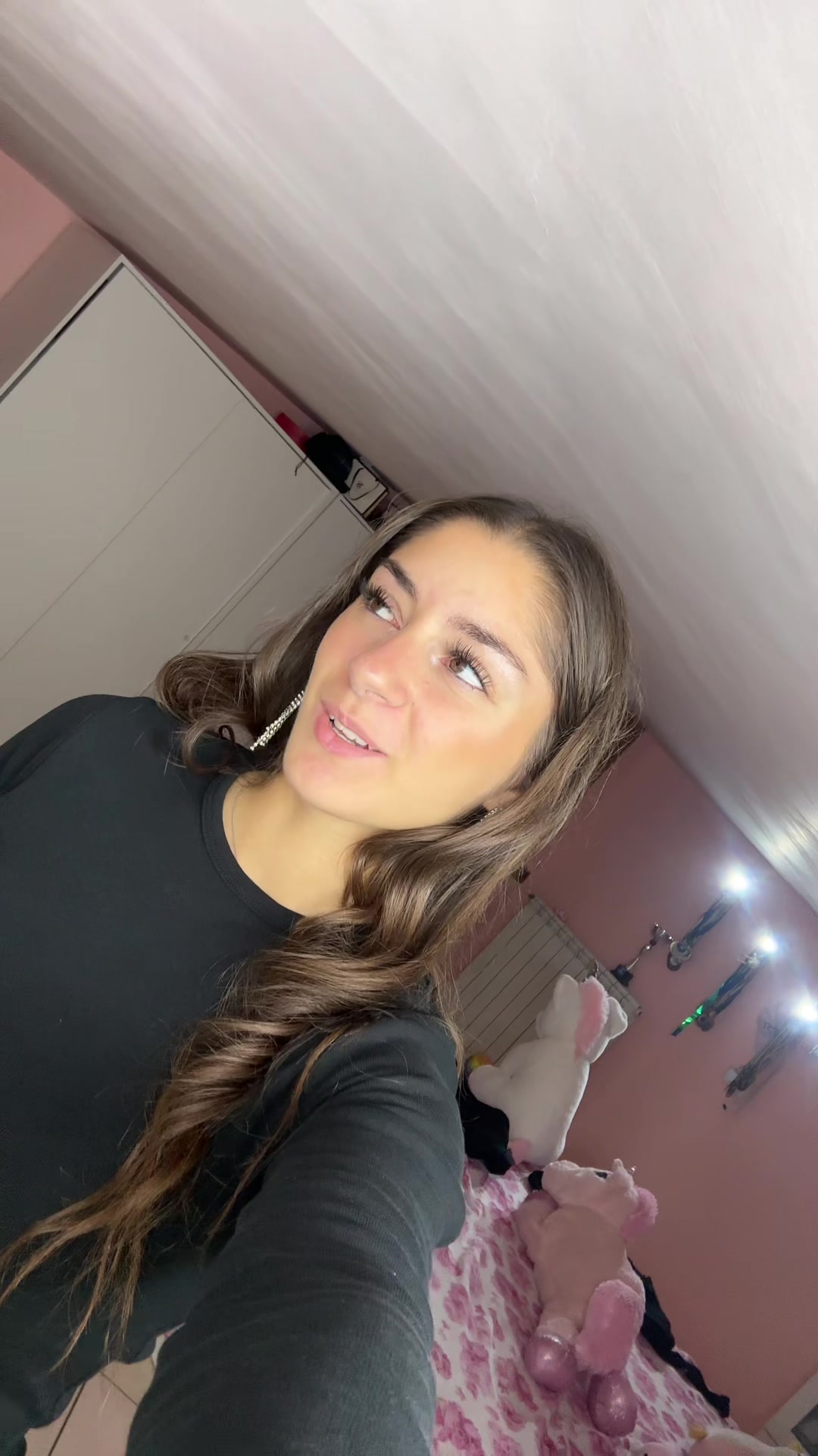 @🦋