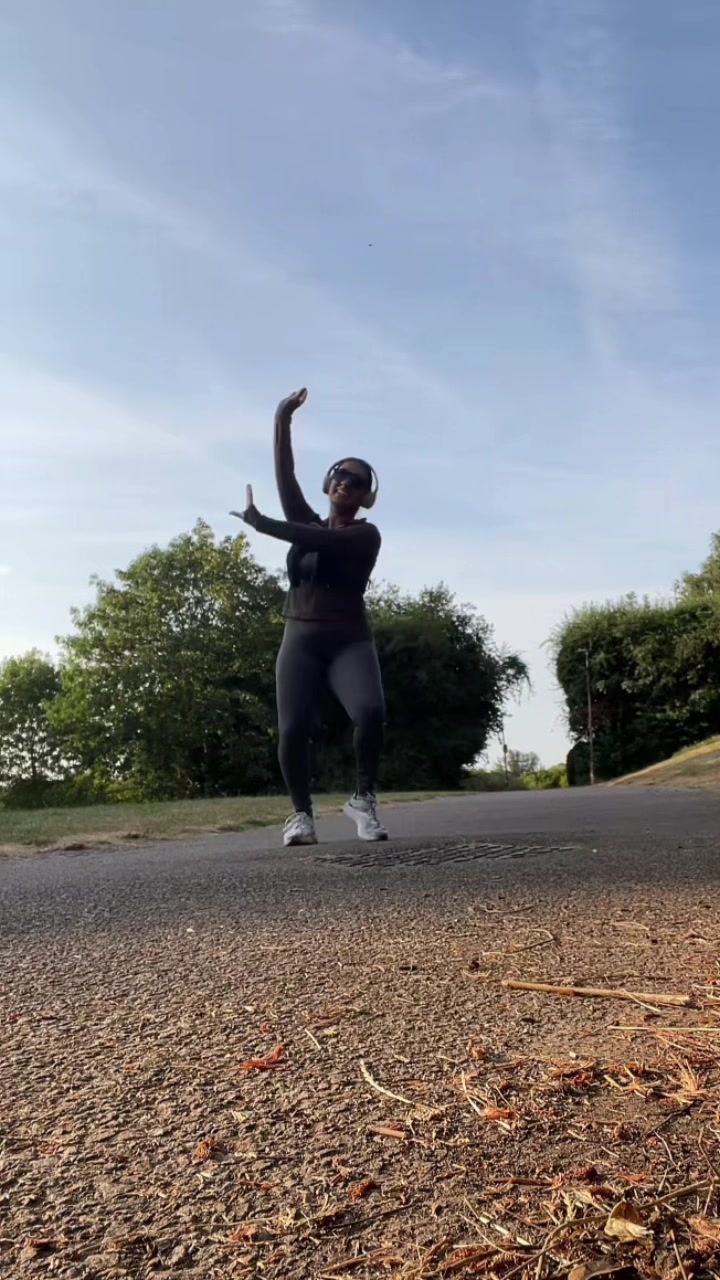 @Sirasi