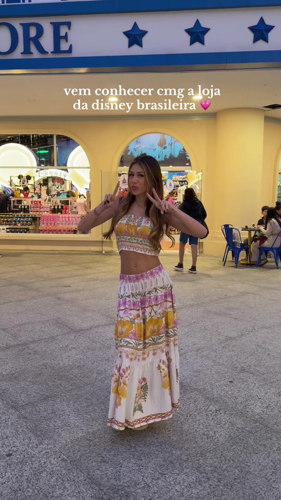 @manuellaollv
