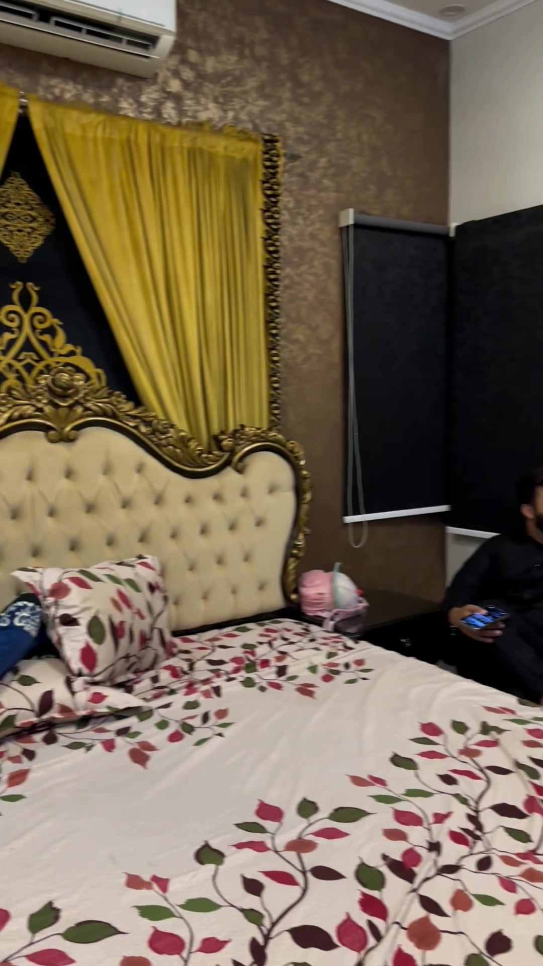 @M Bilal ( ایم بلال)