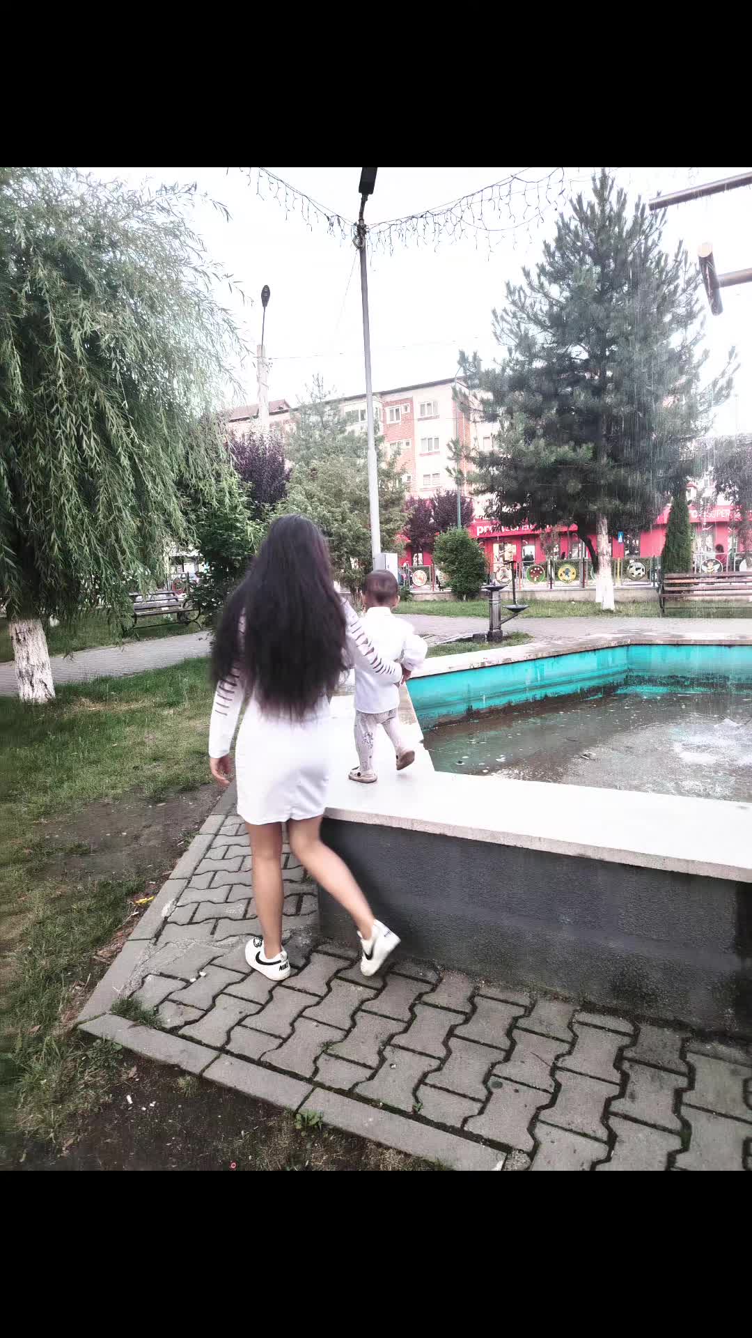 @Noémi