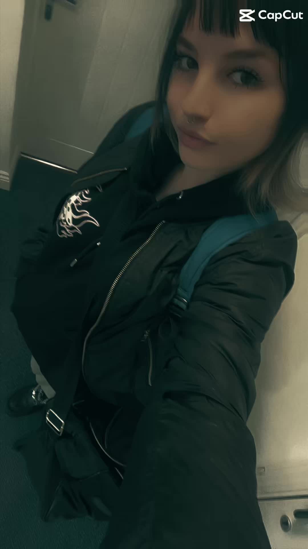 @lil_ms_luna
