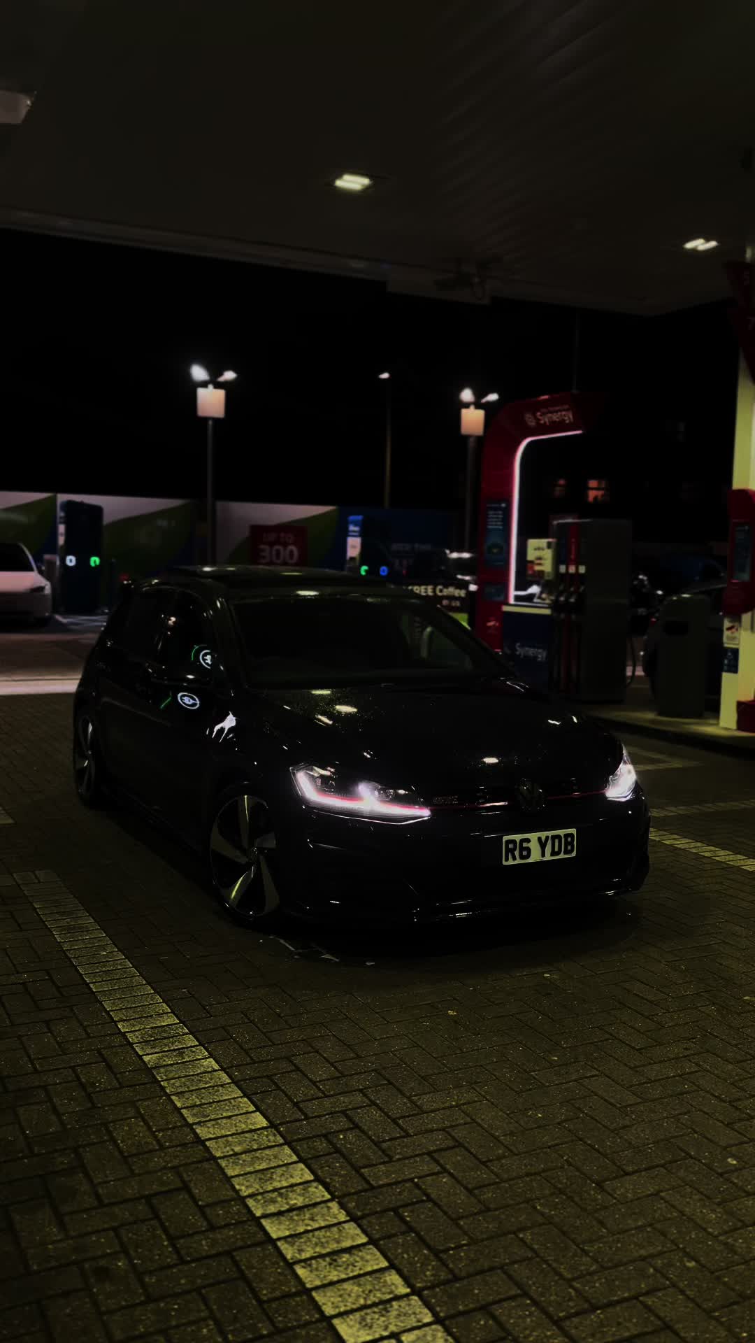 @_rdarbz