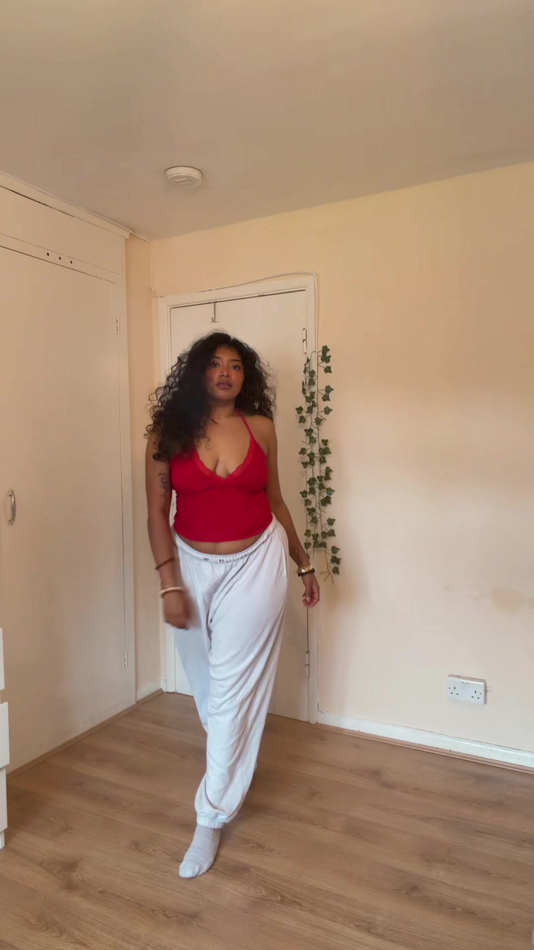 @Puhalini