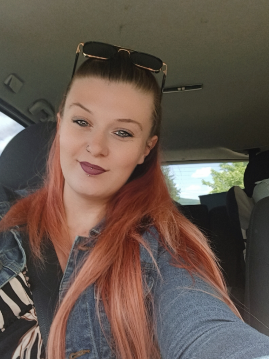 @Layah Str