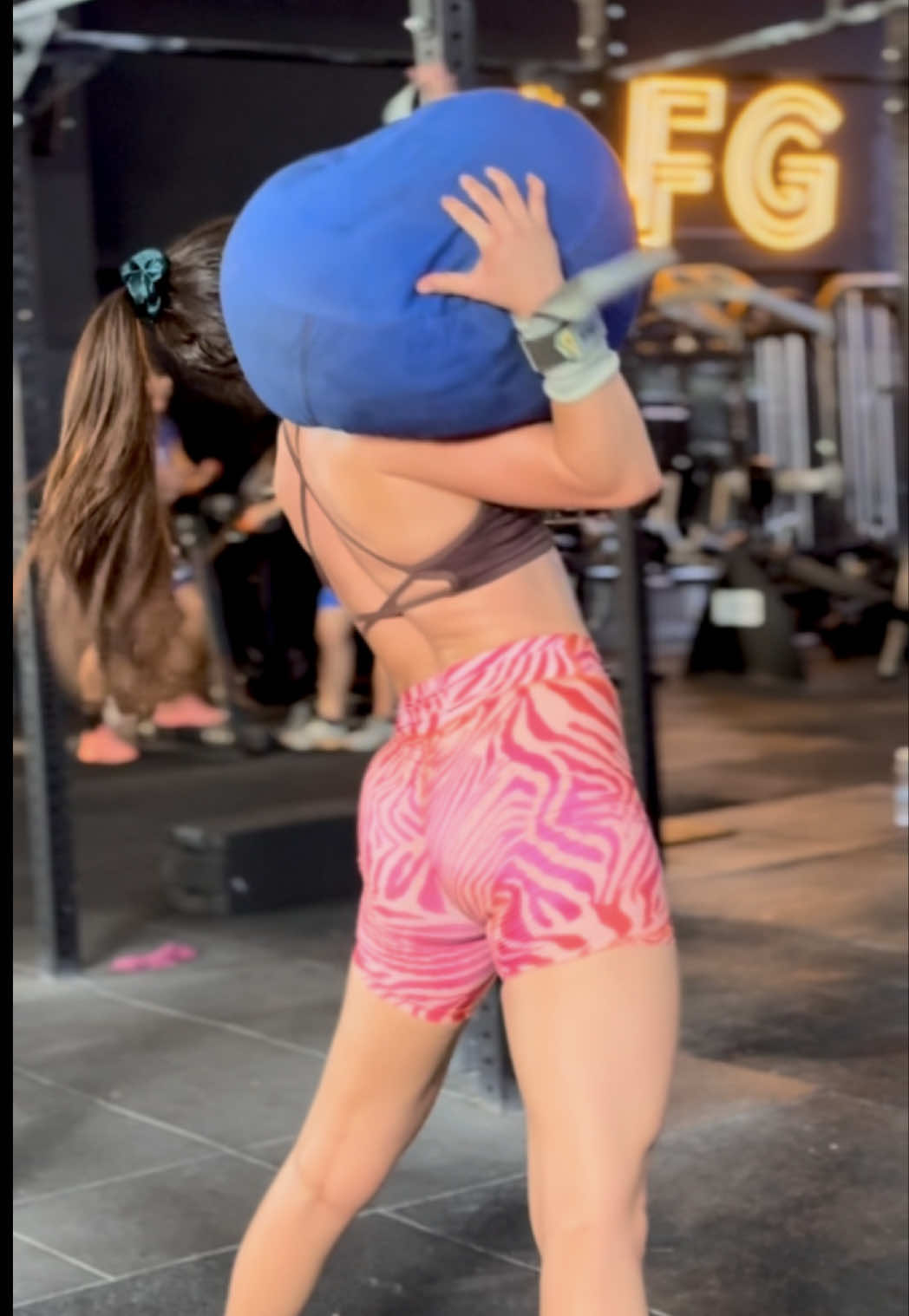 @iliana