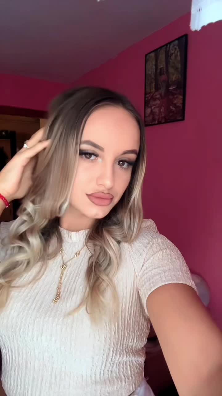 @𝒟𝑒𝓃𝒾𝓈𝒶 🫦