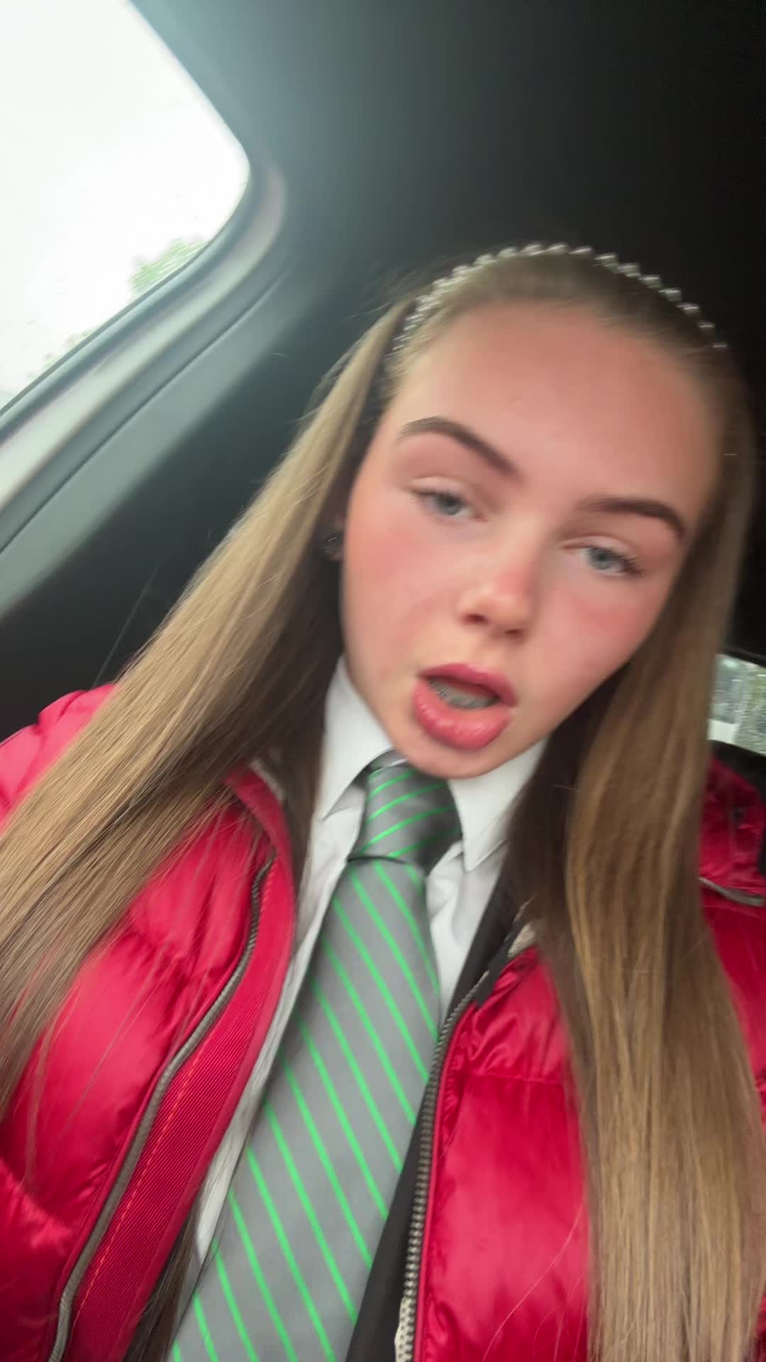 @𝐟𝐫𝐞𝐲𝐚🎀