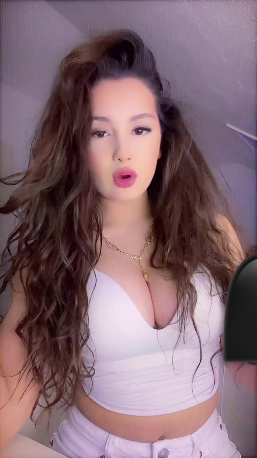 @𝒜𝓃ℯ𝓁𝓎𝓈