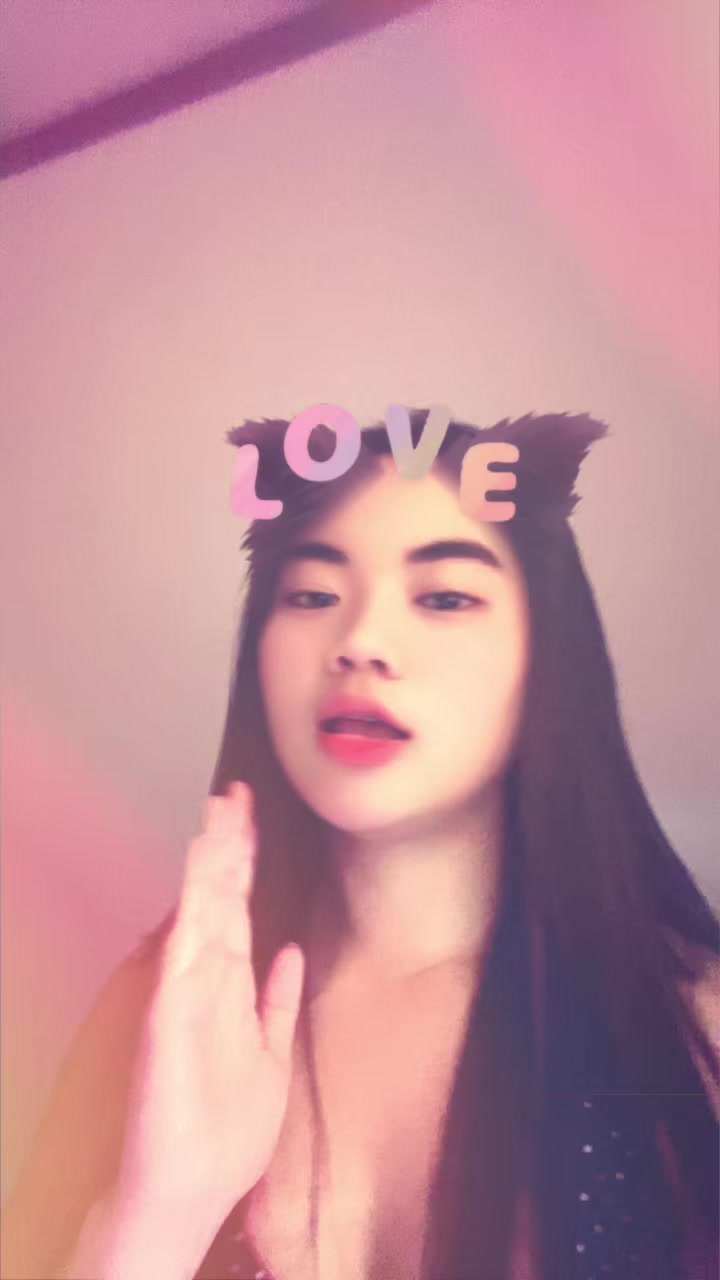 @April Robledo