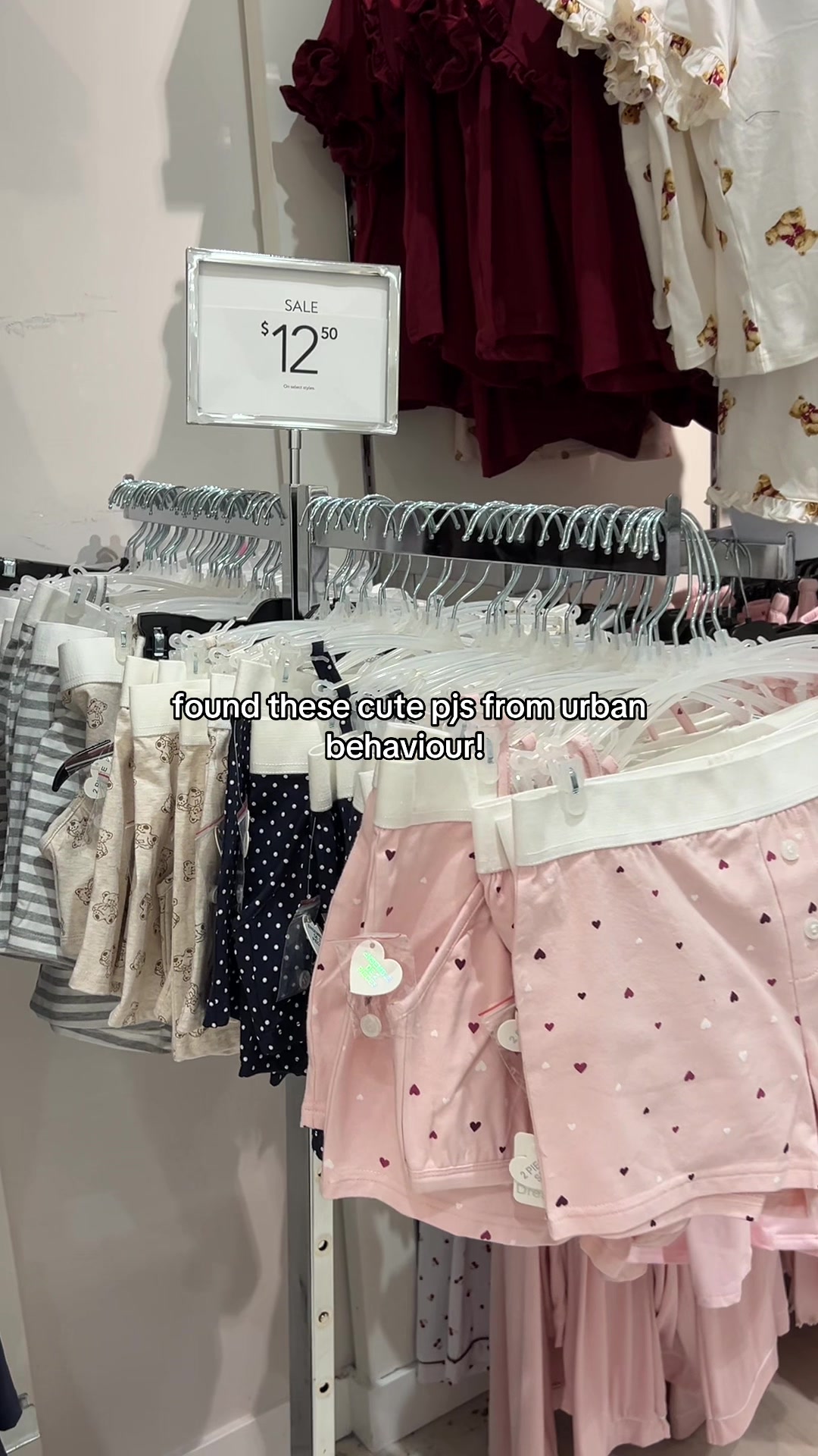 @christine -lifestyle & outfits
