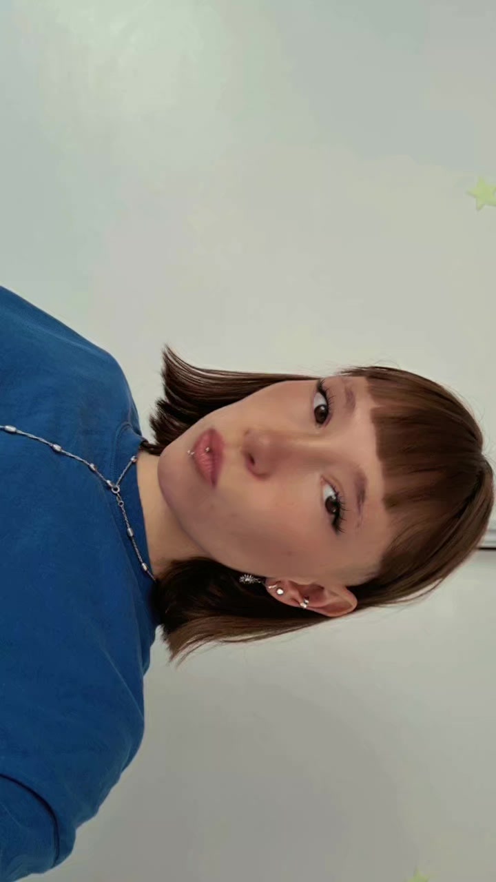@maria victoria (^-^)