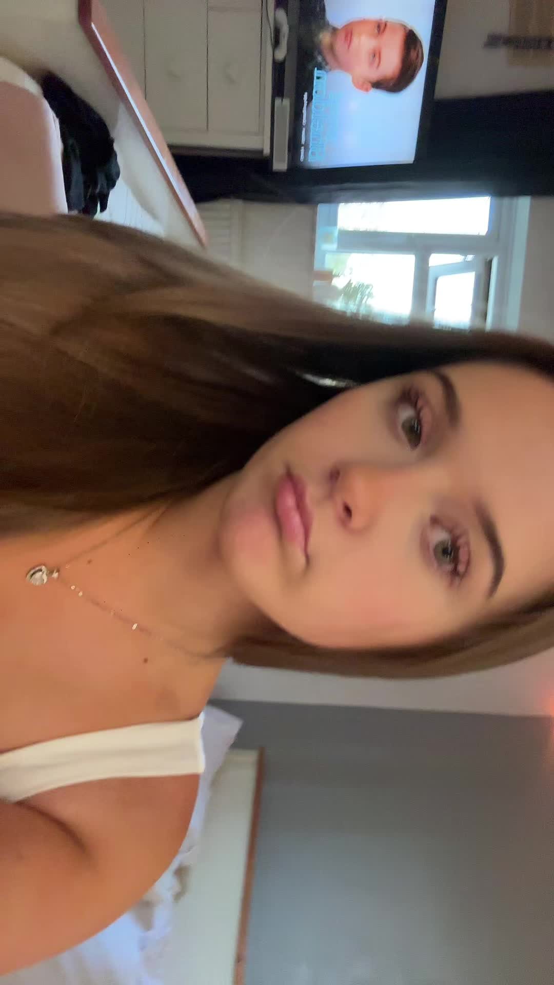 @x.amelia.pritchard.x