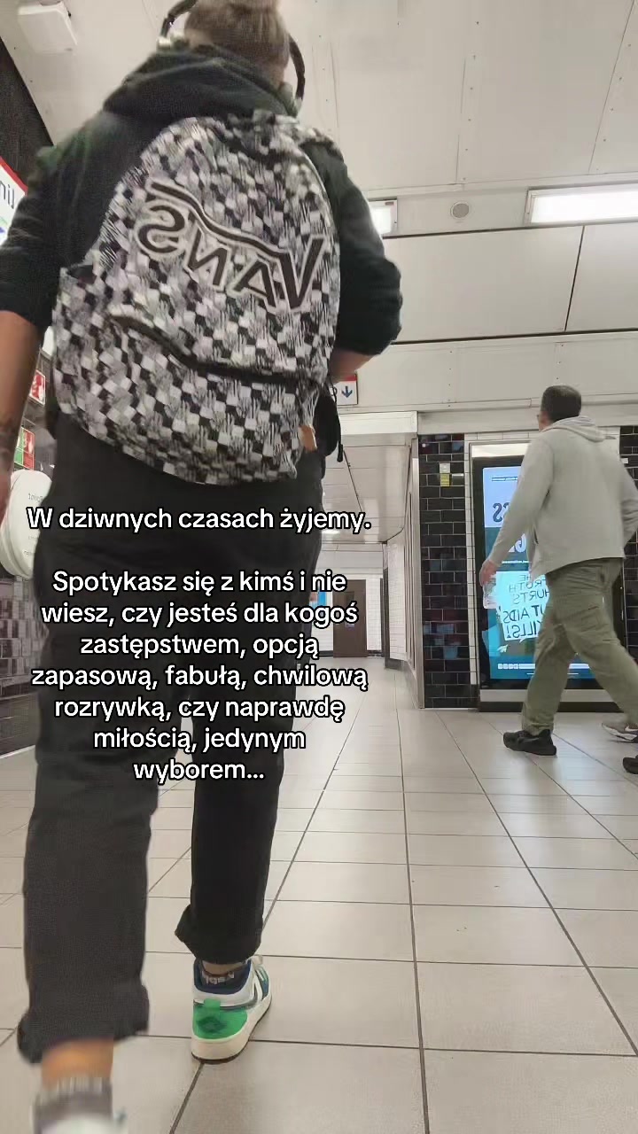 @Niuuszka🏳️🌈