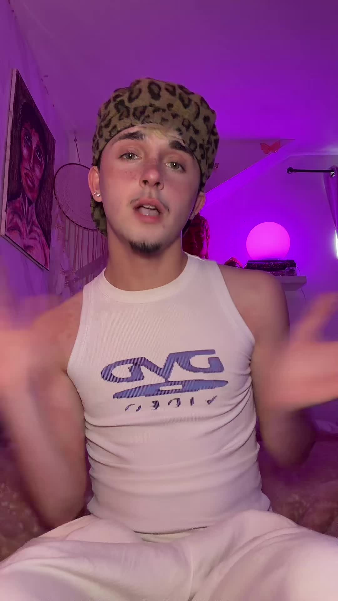 @MIKEY 