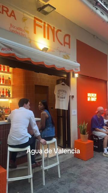 @Venezolana/Española