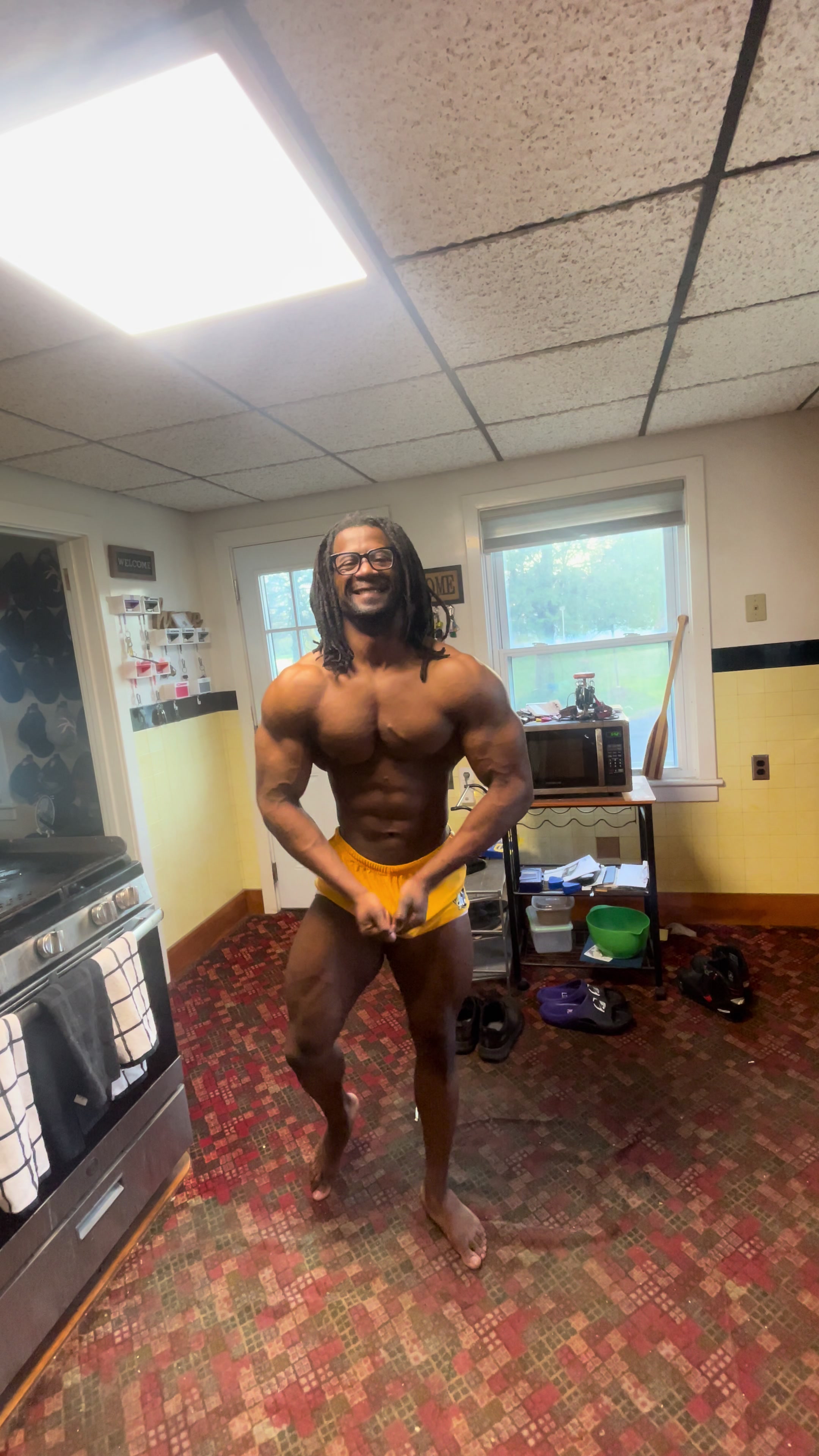 @Jumbo Himbo