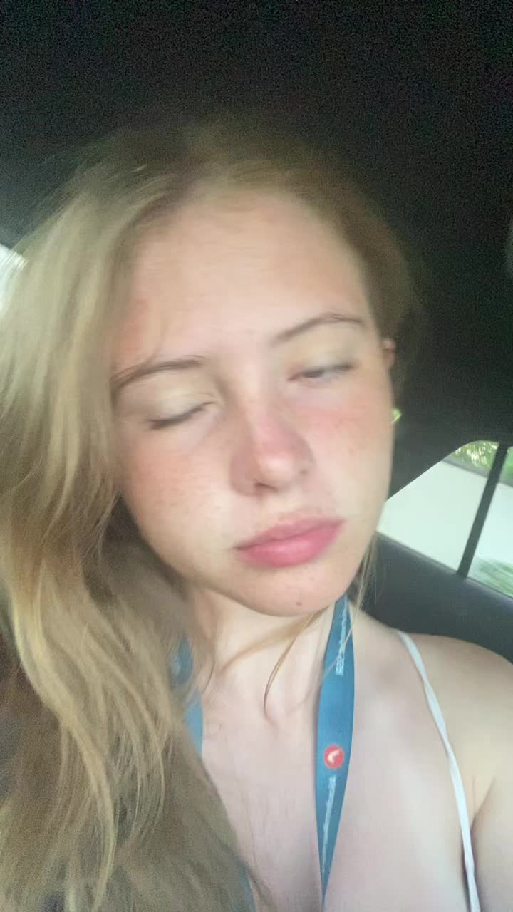 @isabella