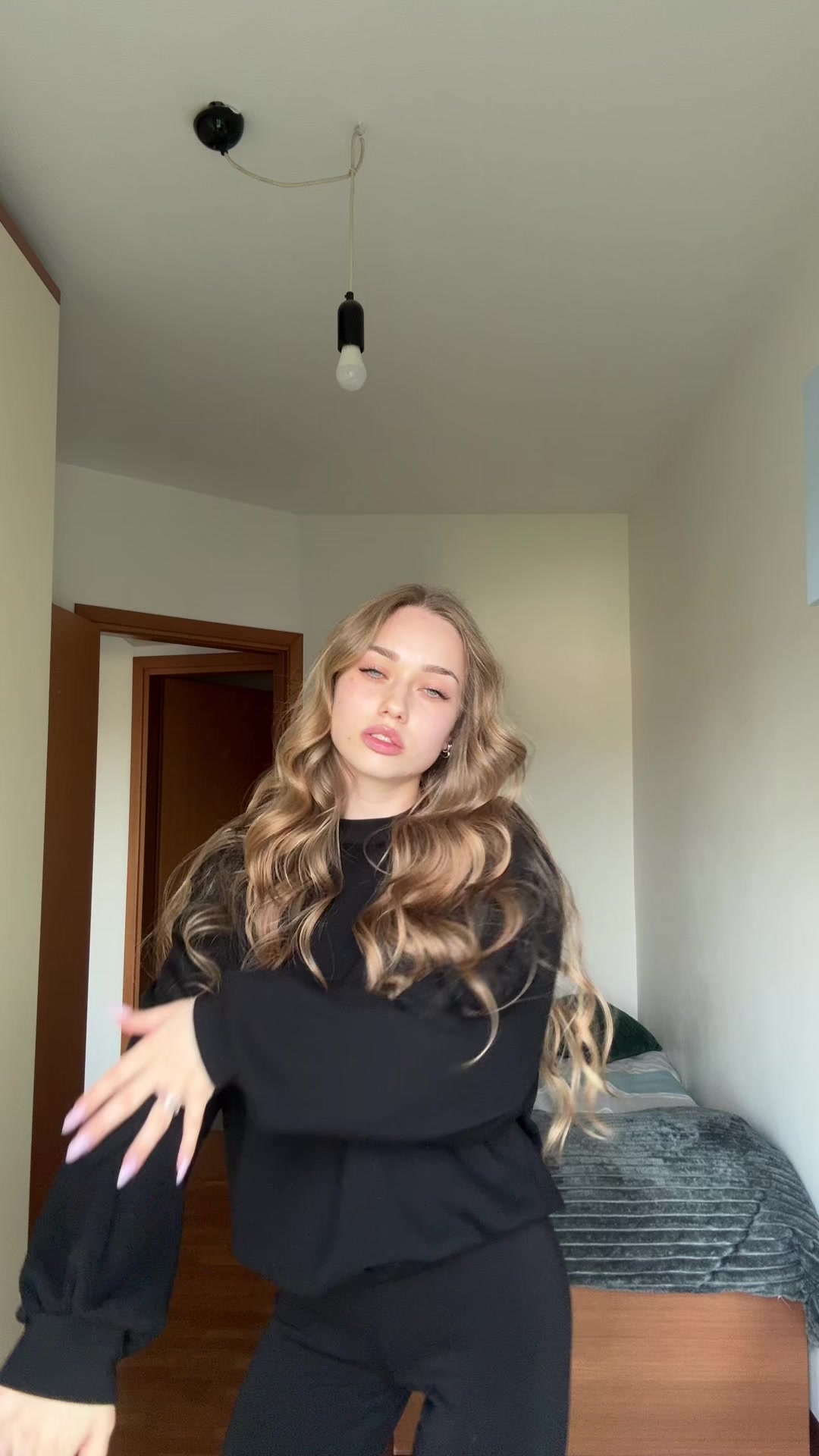 @Vlada.C