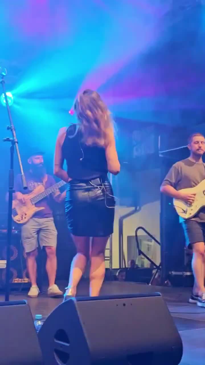@emmadrobnaofficial