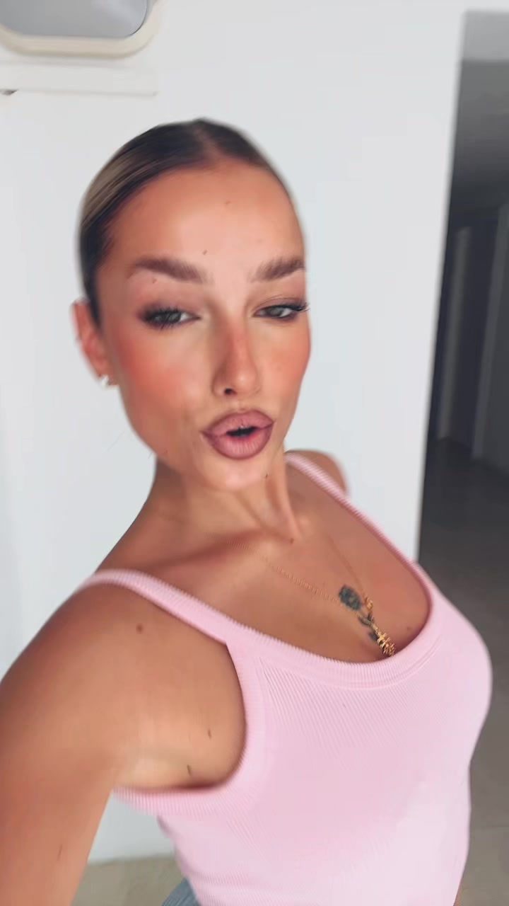 @jazminechata