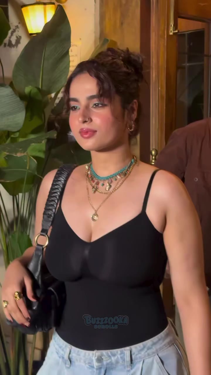 @BOLLYWOOD 360🔥🥵