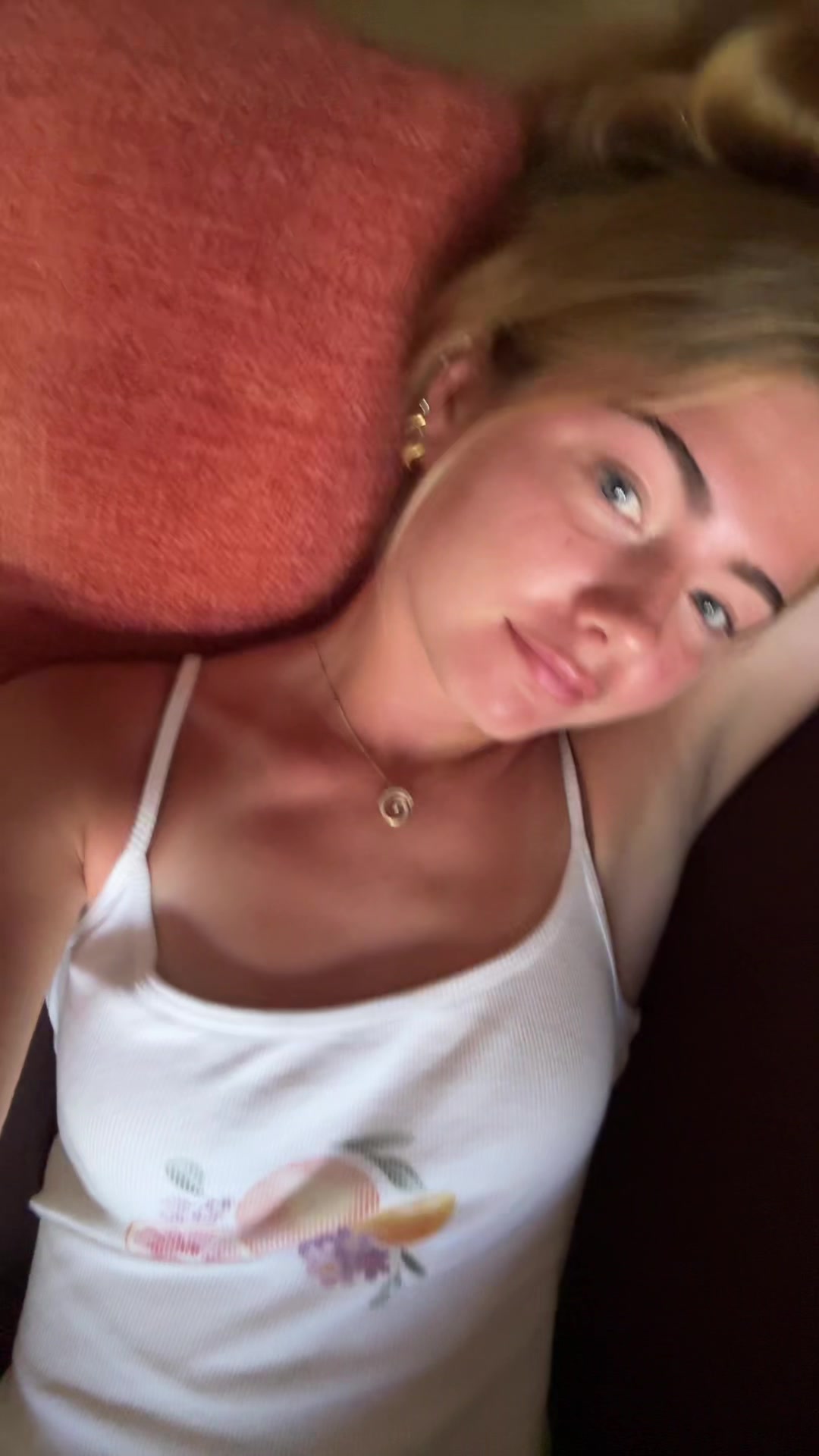 @<3